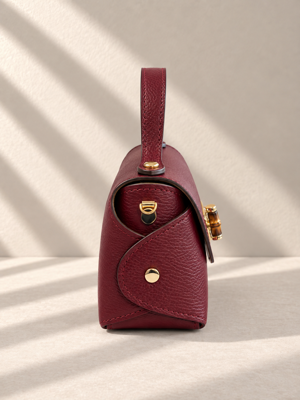 Borsa a Mano Donna in Vera Pelle Made in Italy con Tracolla a Catena
