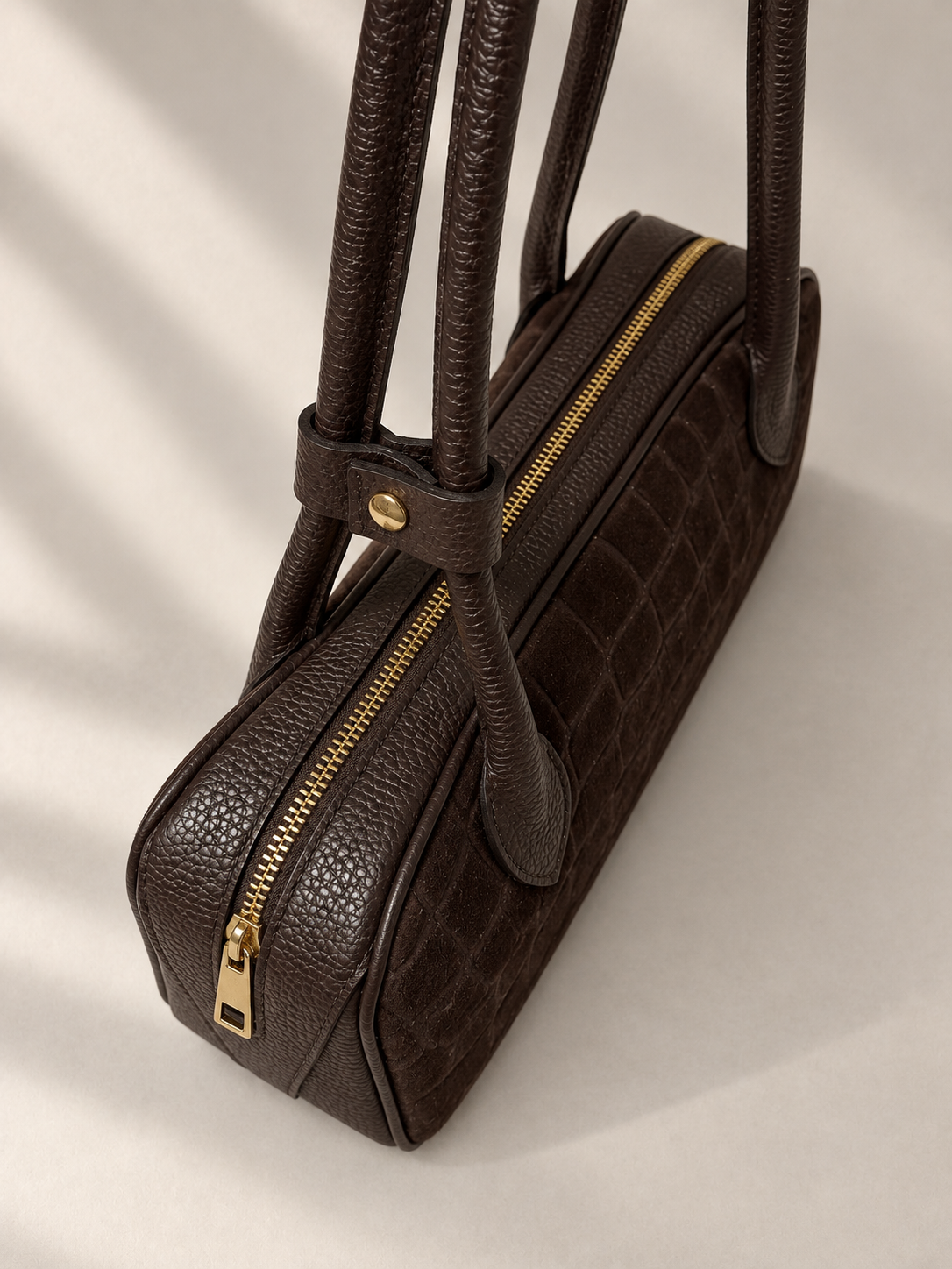 Borsa Donna in Vera Pelle Made in Italy Effetto Coccodrillo con Manico e Chiusura Zip Dorata